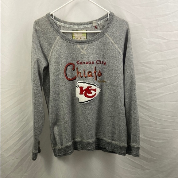 Kansas City Chiefs Women’s Tommy Bahama Sweatshirt Size XL Gray NFL Football - Picture 1 of 10